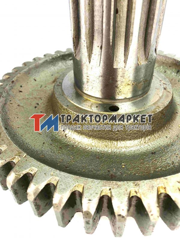 Вал МТЗ вторинний КПП з гайкою (вир-во МТЗ)